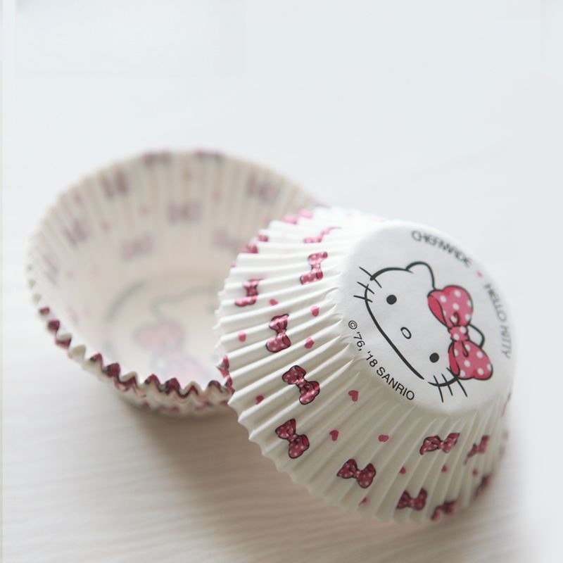 แผ่นรองคัพเค้กลายเฮลโล คิตตี้  - Kitchen Paper For Baking บทวิจารณ์และราคา